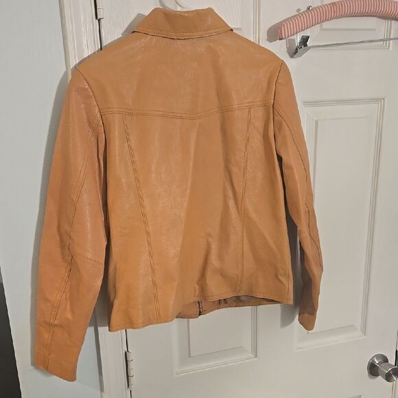 GAP Tan Lightweight Shirt Jacket - Picture 7 of 7